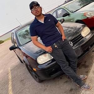 Meet your Posher, Fernando